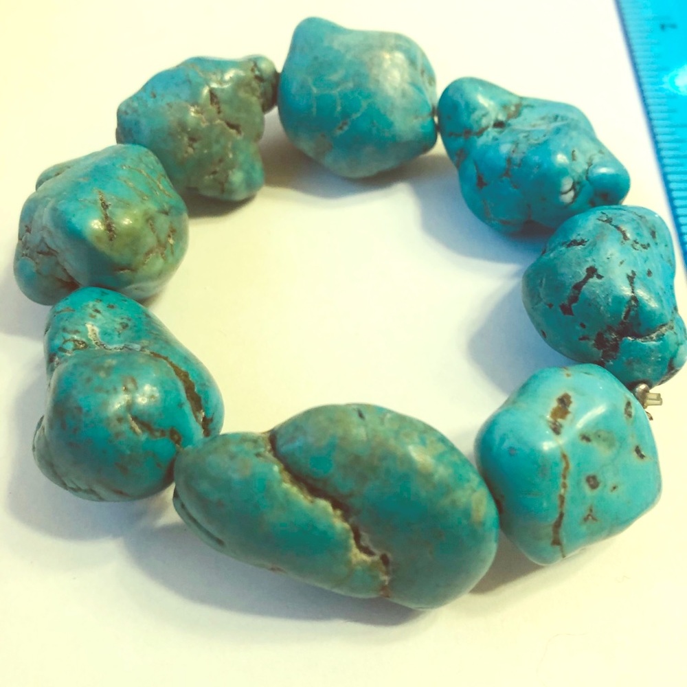 Turquoise beaded stone bracelet